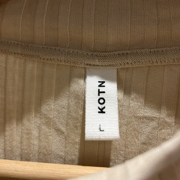 KOTN Cream Ribbed Women's Top - Picture 2 of 3